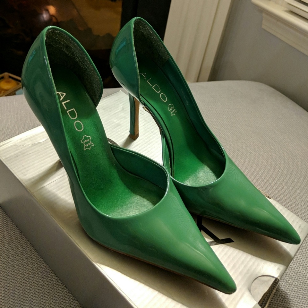 Aldo Patent Leather Kelly Green Stilettos Size 37